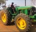 John Deere 6400
